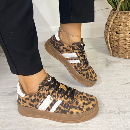 XTI Animal Print Elevated Gum Sole Sneakers