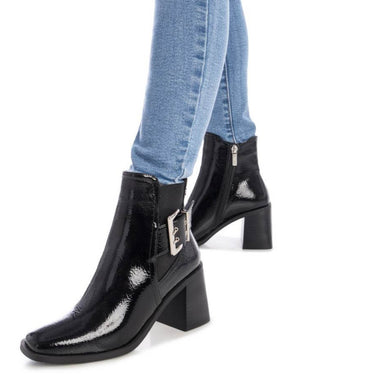 xti-black-patent-block-heeled-almond-toe-boots-144315