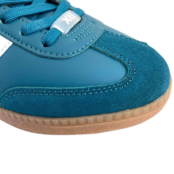 xti-green-slim-line-gum-sole-sneakers