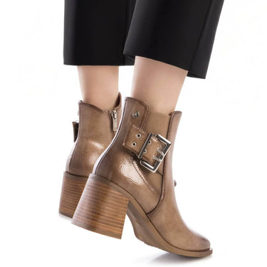 xti-latte-patent-block-heeled-almond-toe-boots