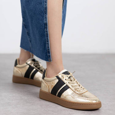 xti-metallic-gold-gum-sole-sneakers-144214