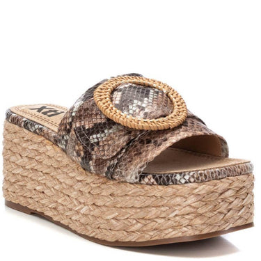 XTI Natural Slip On Flatform MulesXTI Natural Slip On Flatform Mules