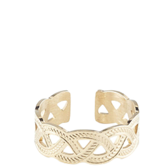 zag-holbox-gold-ring