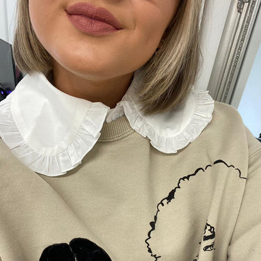 White Cotton Collar 