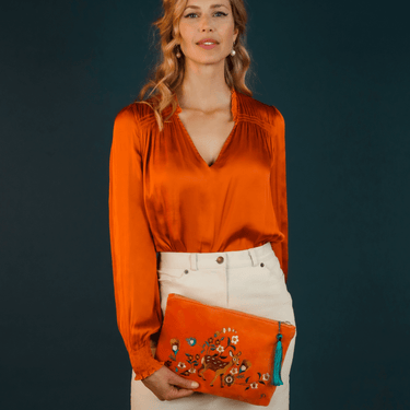 Powder Fawn in a Meadow Velvet Zip Pouch