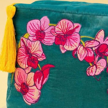 Powder Spring Orchid Velvet Washbag - Teal