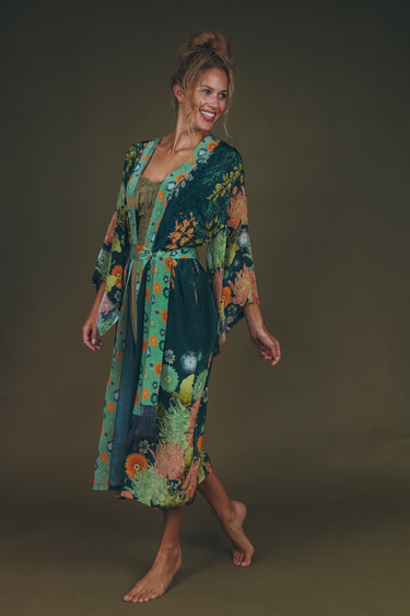 Powder Wisteria Kimono Gown - Navy