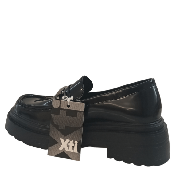 XTI Black Chunky Loafer