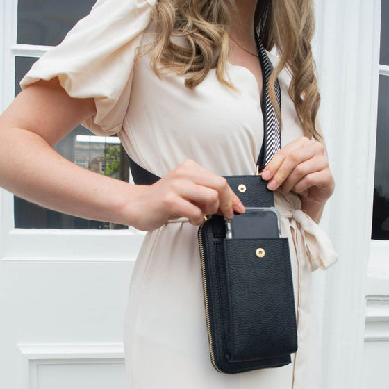 Elie Beaumont Black Leather Phonebag