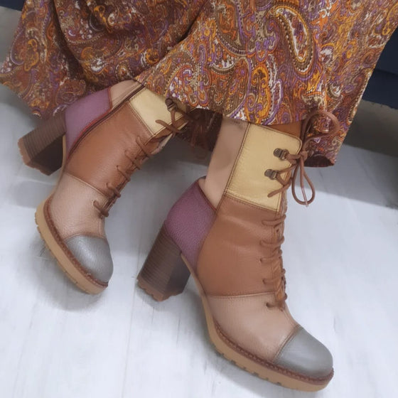 Hispanitas Tan Mix Leather Lace Up Boots