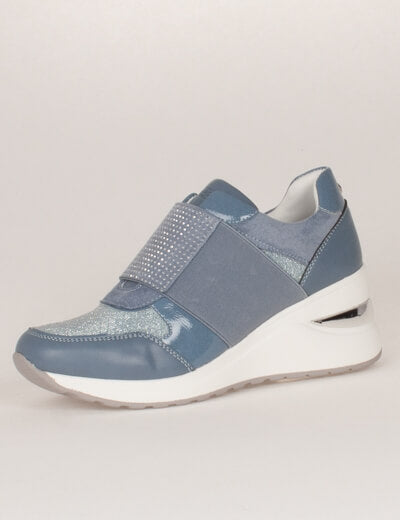 Lloyd & Pryce 'For her' Botterman Sneakers - Pale Blue