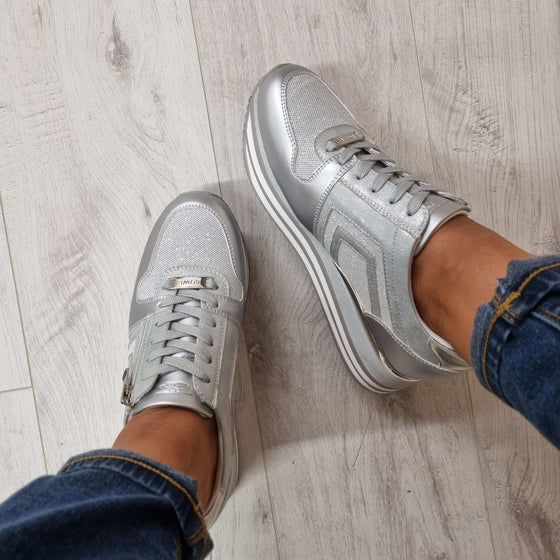 Lloyd & Pryce 'For her' Hewett Sneakers - Silver
