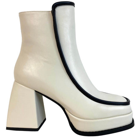 Menbur Winter White & Black Block Heel Chunky Boots