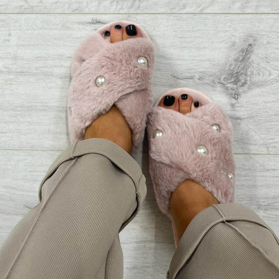 Pink Fluffy Crossover Pearl Slippers