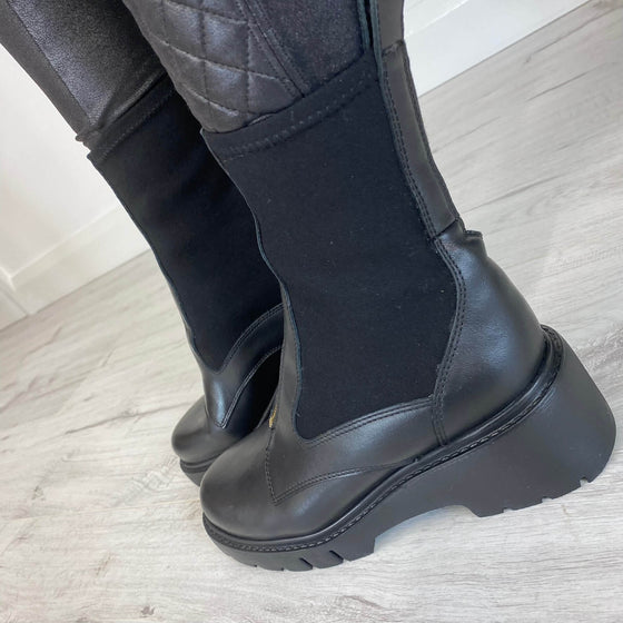 Unisa Jogin Black Leather Front Zip Boots