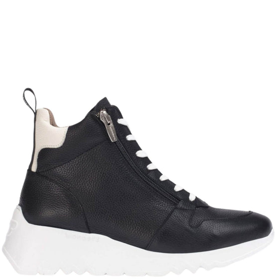Wonders Black Leather Sneaker Boots