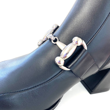Wonders Black Leather Square Toe Boots