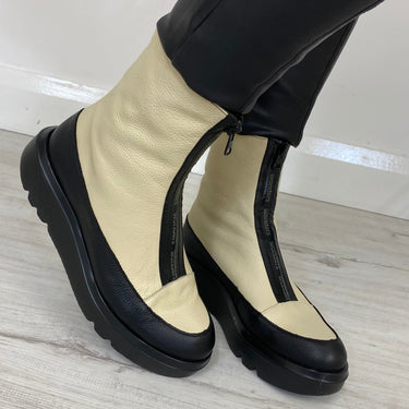 Wonders Cream Leather Front Zip Sneaker Boots