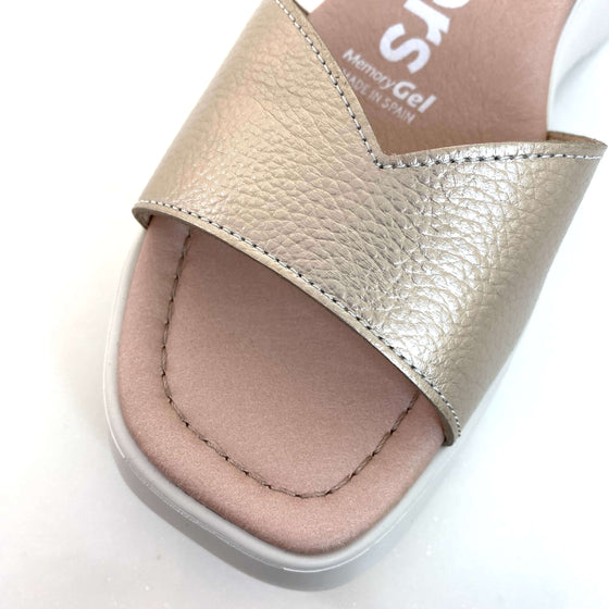 Wonders Champagne Gold Leather Ankle Strap Sandals