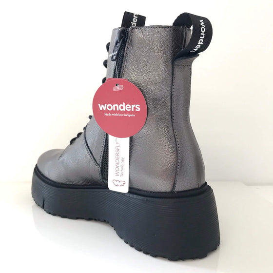 Wonders Silver Leather Lace Up Boots 9350