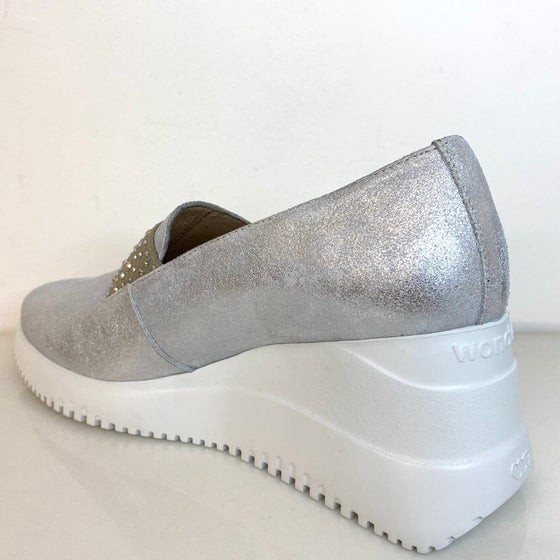 Wonders Silver Leather Slip On Wedge Shoes