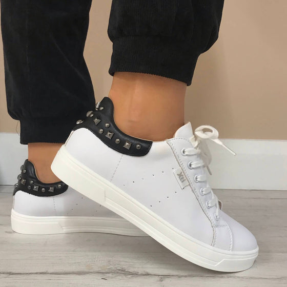 XTI Monochrome Studded Sneakers