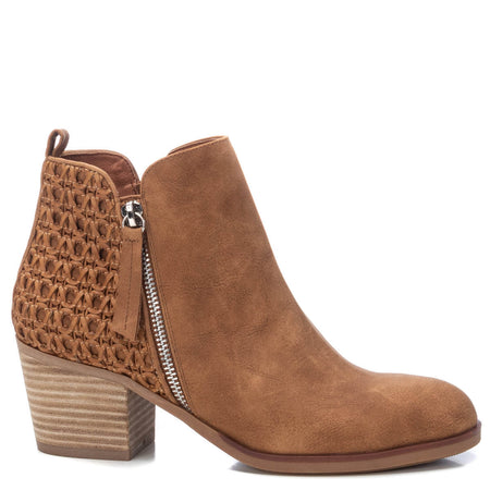 XTI Tan Ankle Boots